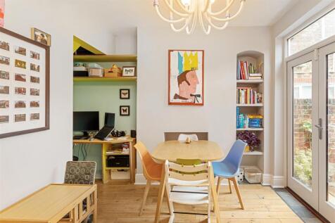 54_Russell_Street_13.jpg
