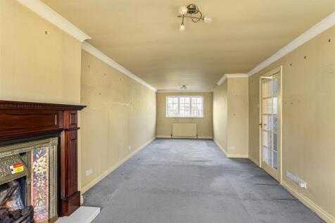 12_Croft_Court_21.jpg