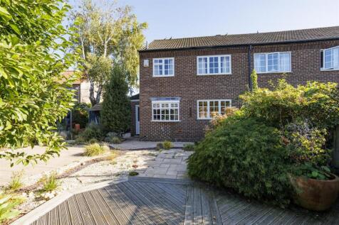 12_Croft_Court__12.jpg