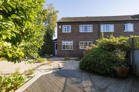 12_Croft_Court__13.jpg