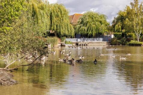 Lakeside_Externals_12.jpg