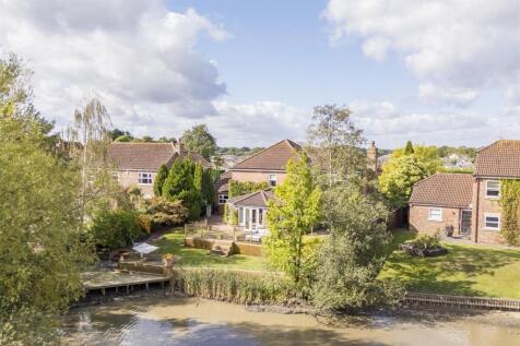 Lakeside_Externals_25.jpg
