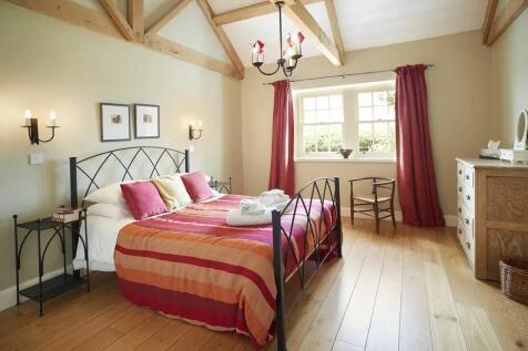 Main bedroom.jpg