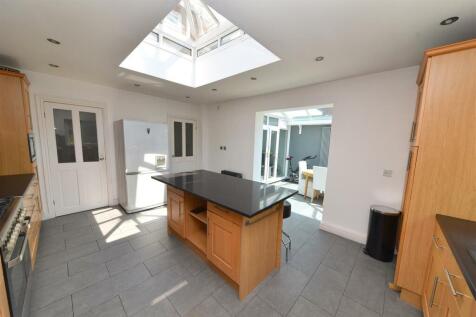 kitchen3.JPG