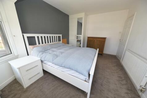 bed1.3.JPG