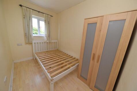 bed3.1.JPG