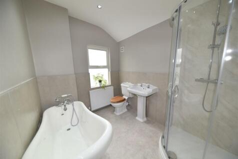 bath1.JPG