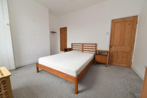 bed1.2.JPG