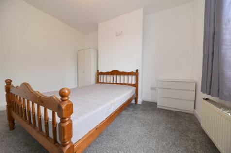 bed2.3.JPG
