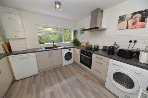 kitchen1.JPG