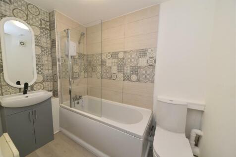 bath1.JPG