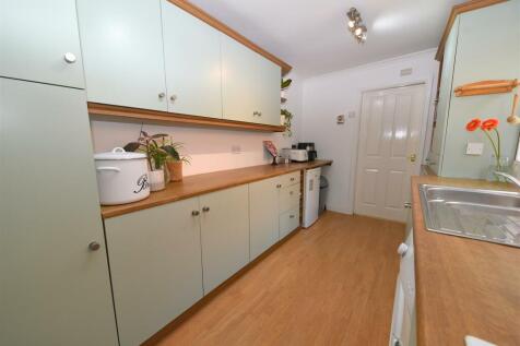 kitchen4.JPG