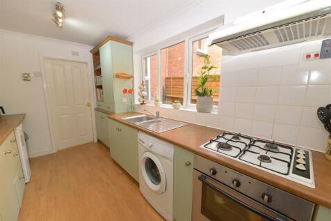 kitchen3.JPG