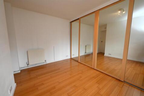 bedroom new.JPG