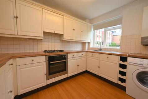 kitchen new.JPG