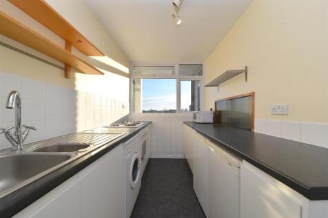 kitchen 1.JPG