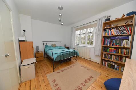 bed 1.JPG