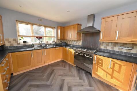 kitchen1.JPG