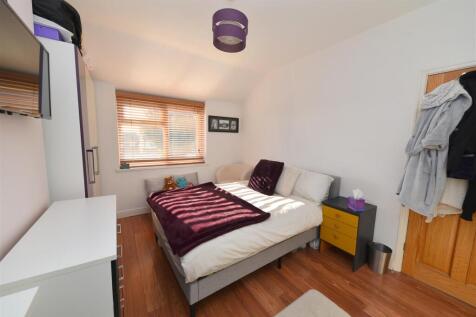 bed2.2.JPG