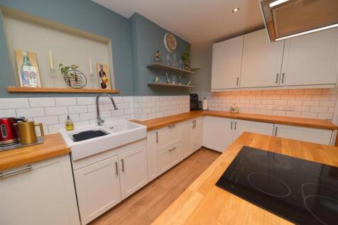 kitchen1.JPG