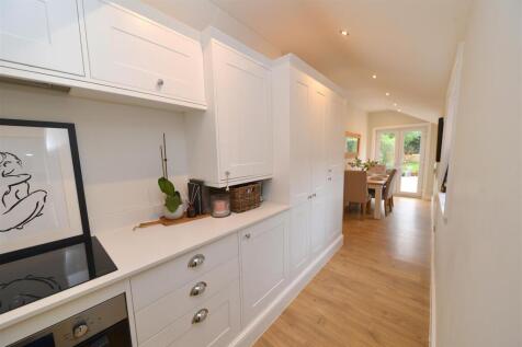 dining room1.JPG