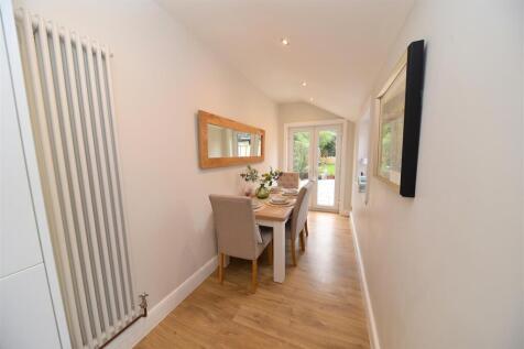 dining room2.JPG