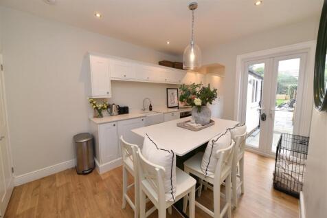 kitchen2.JPG