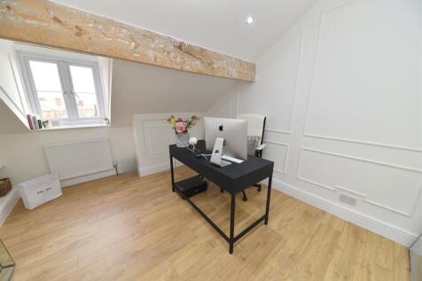 bedroom3.jpg