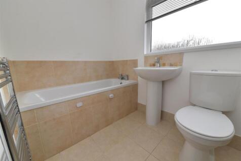 bathroom2.JPG