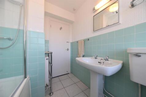 bathroom1.JPG