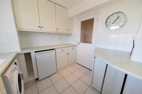 kitchen2.JPG