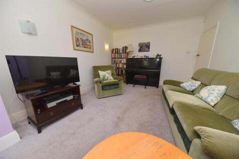 living room2.JPG