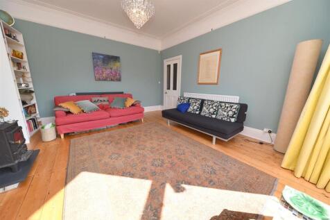 living room3.JPG