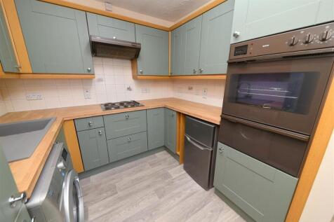 kitchen1.JPG