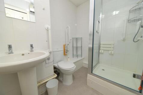 shower room.JPG