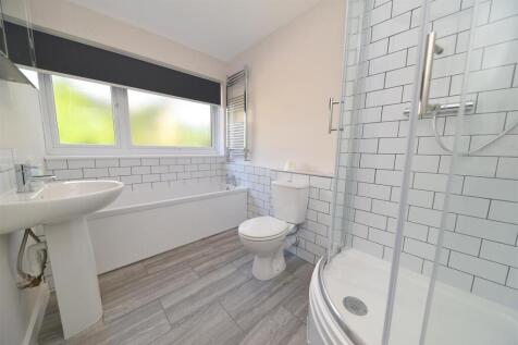 bathroom1.JPG