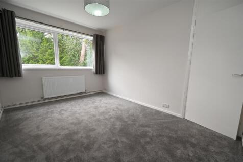 bedroom2.JPG