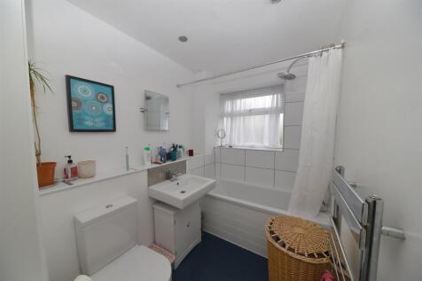 bathroom.JPG