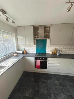 kitchen1.jpg