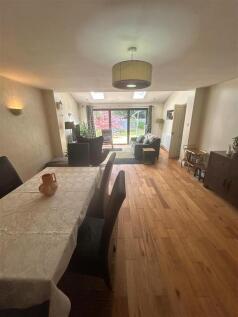 living room1.jpg