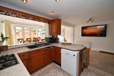 kitchen2.JPG