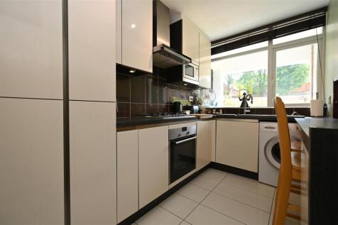 kitchen2.JPG