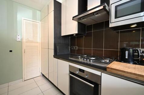 kitchen1.jpg