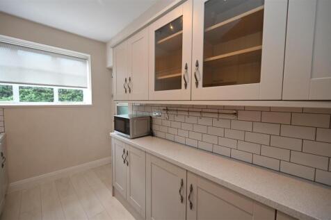 kitchen2.JPG