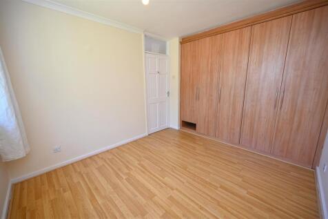 bedroom2.2.JPG