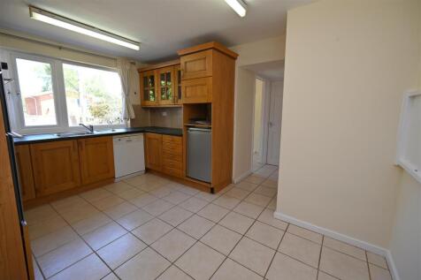 kitchen2.JPG