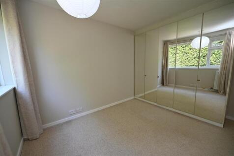 bedroom2.1.JPG