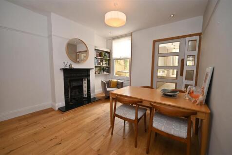 dining room.JPG