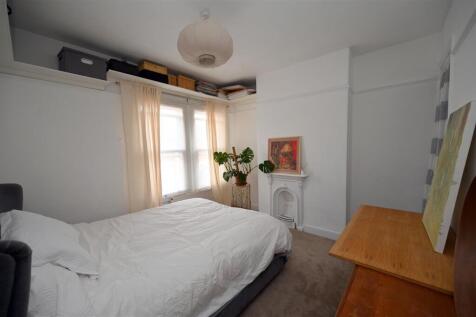 bed 1.JPG