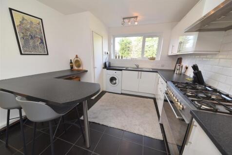 kitchen2.JPG